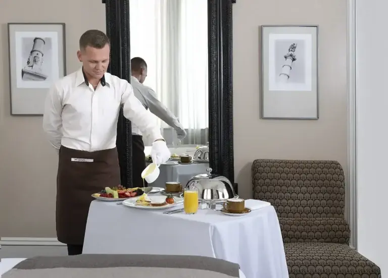 How to Reduce Suites Only Dining Expenses: Definitive Cost Guide