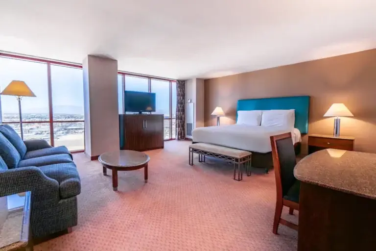 Suites Only Booking Plans: Definitive Hospitality Asset Guide